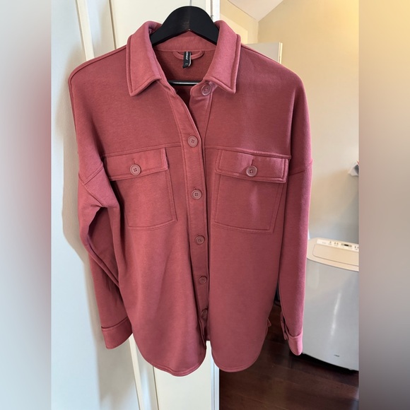 LAZYPANTS NWOT WOMEN’S TERRY FLEECE SHACKET/ terracotta - Picture 4 of 14